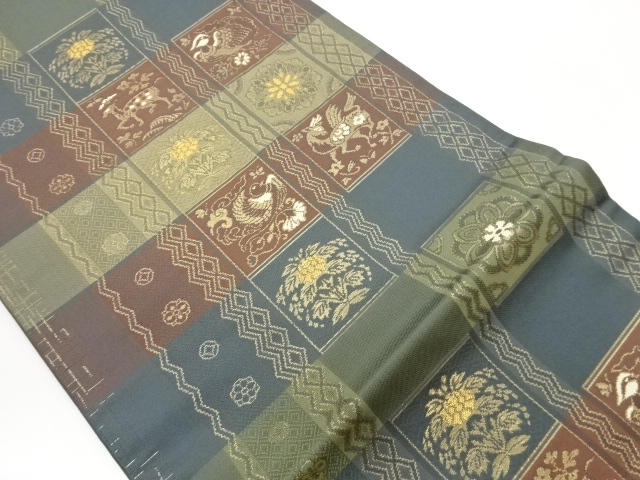 Nagoya obi with woven openwork pattern of birds, beasts, and flowers on colored